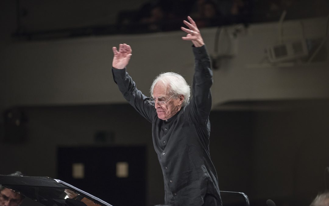 En vivo | Juan Pablo Izquierdo en Teatro U. de Chile: ¿Cómo se escucha Mahler en manos chilenas?