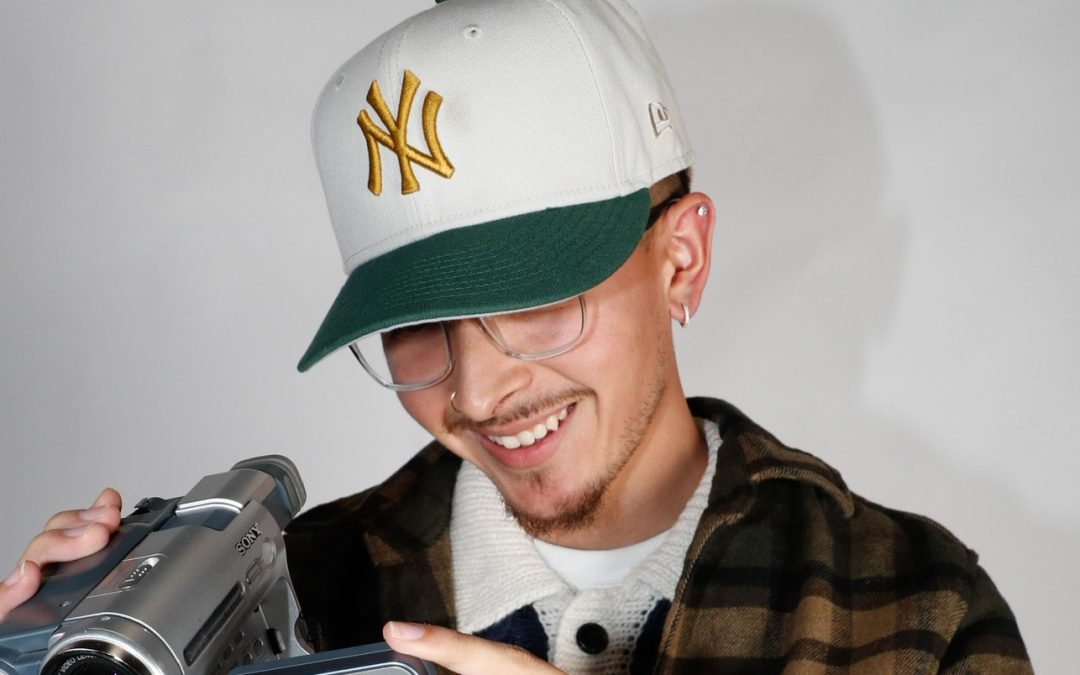 Track by Track | Rique Transforma lanza ‘Bien Volao’