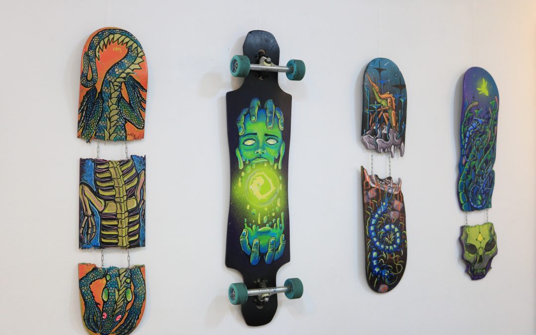 En vivo | Skate y arte: “Creaturas de la dimensión urbana” llegan a Galería Activa